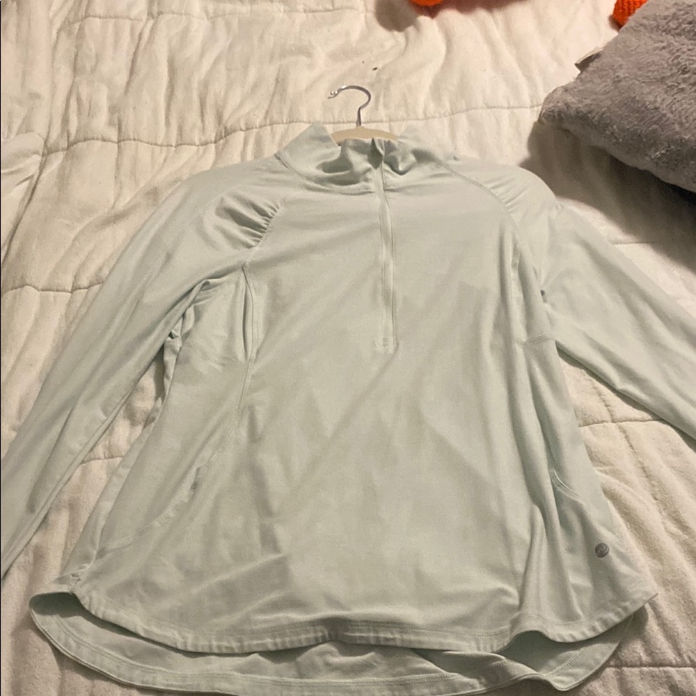 Women's Light Green Long Sleeve Top